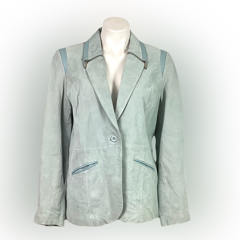 NWT-Ladies Bradley, leather blazer/ coat-size M